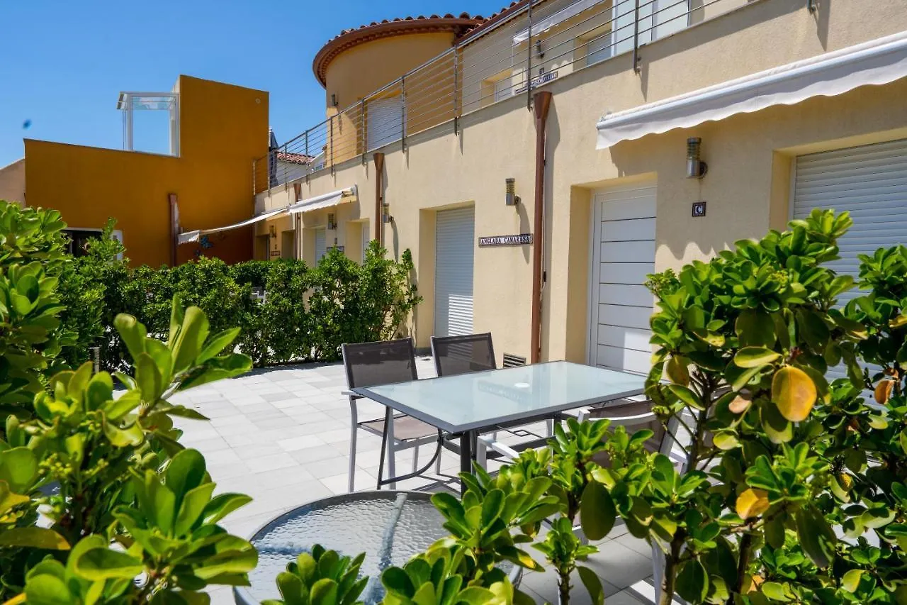 La Vida Sin Limites Apartment Empuriabrava 0*,  Spain