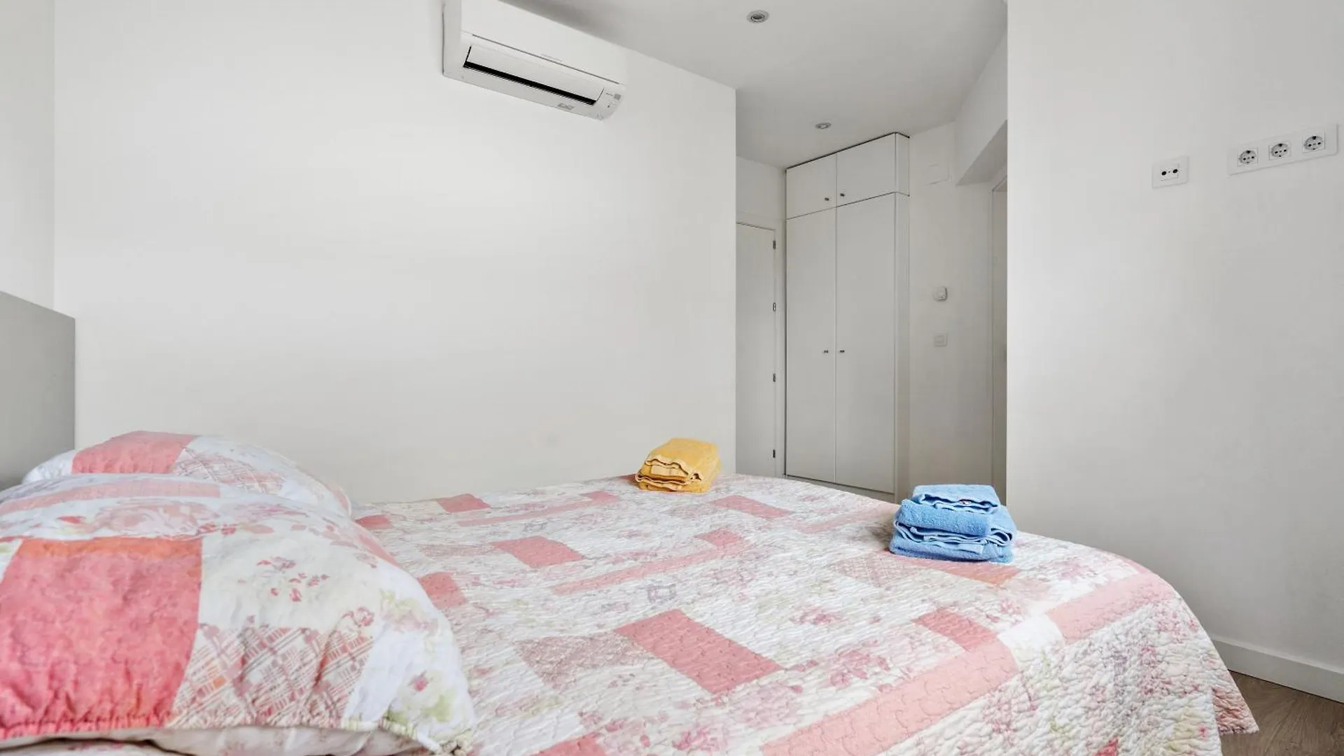 La Vida Sin Limites Apartment Empuriabrava Spain