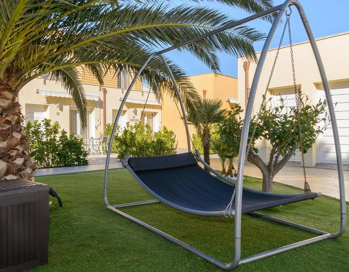 La Vida Sin Limites Emp Apartman Empuriabrava