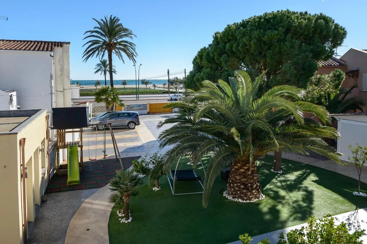 La Vida Sin Limites Emp Apartman Empuriabrava