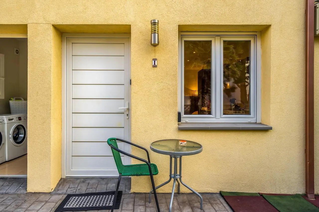 La Vida Sin Limites Emp Apartman Empuriabrava