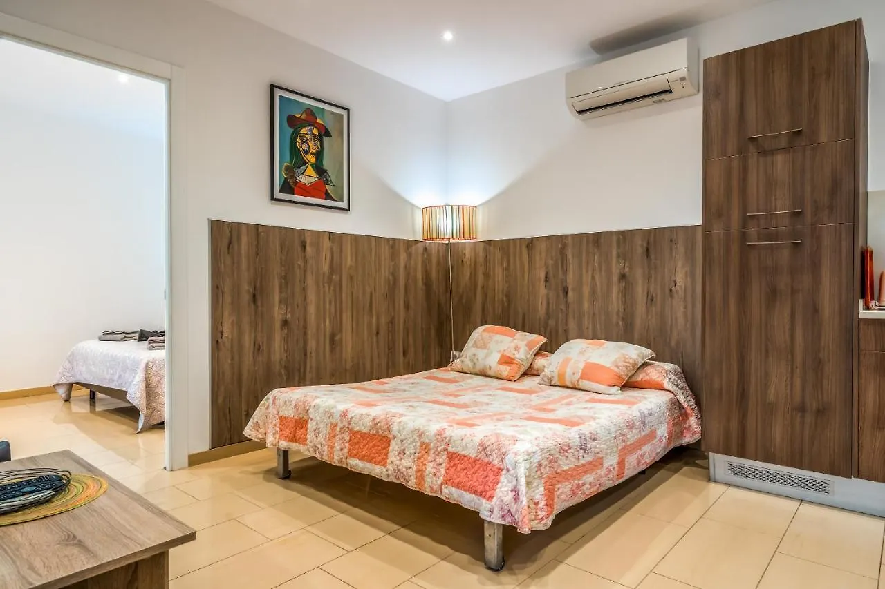La Vida Sin Limites Emp Apartman Empuriabrava