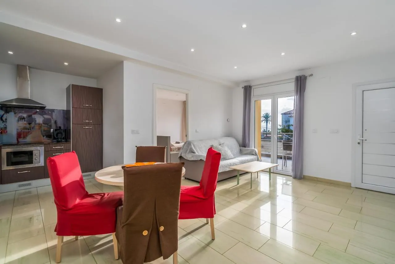 La Vida Sin Limites Emp Apartman Empuriabrava
