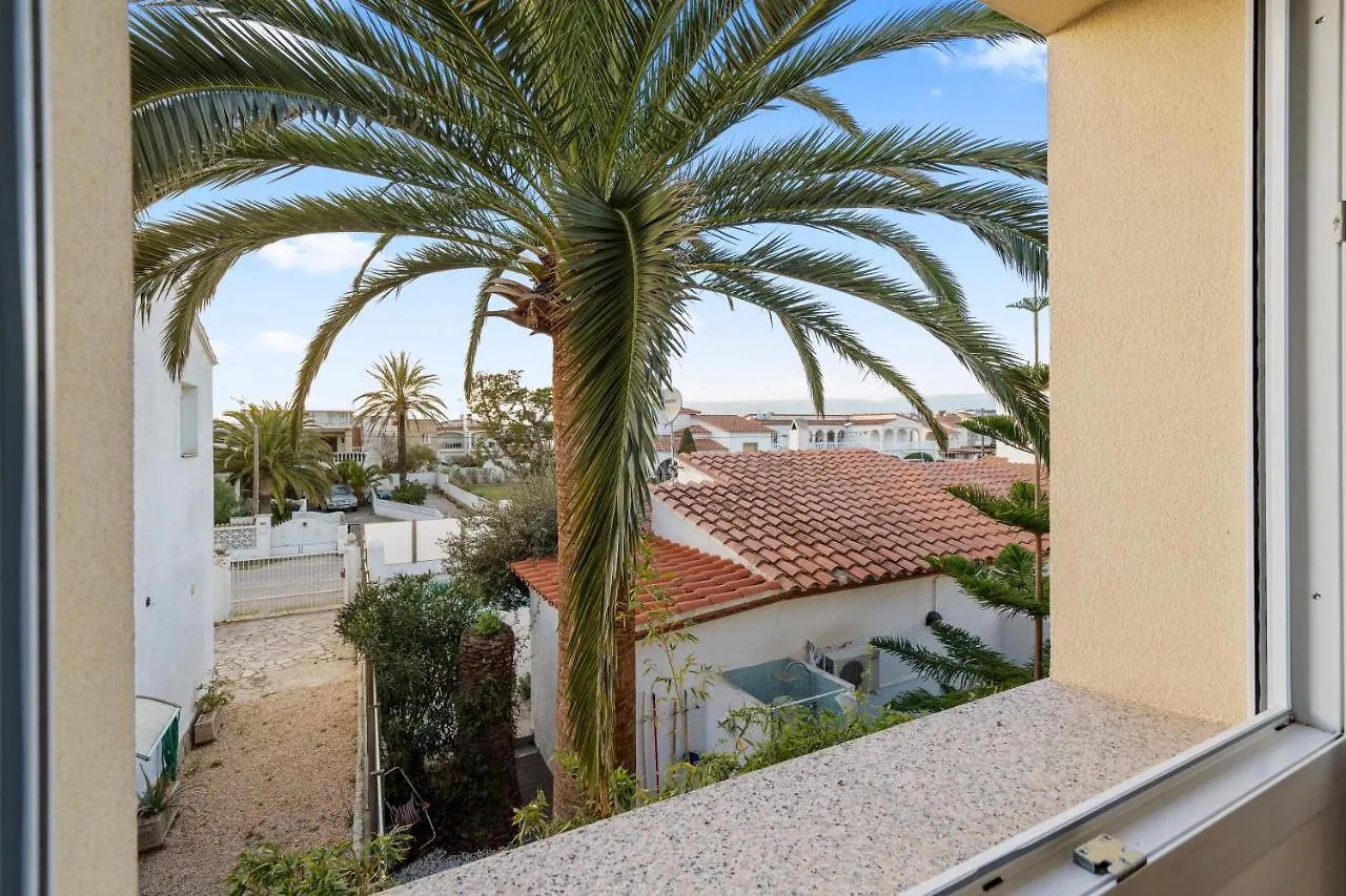 La Vida Sin Limites Emp Apartman Empuriabrava Spanyolország