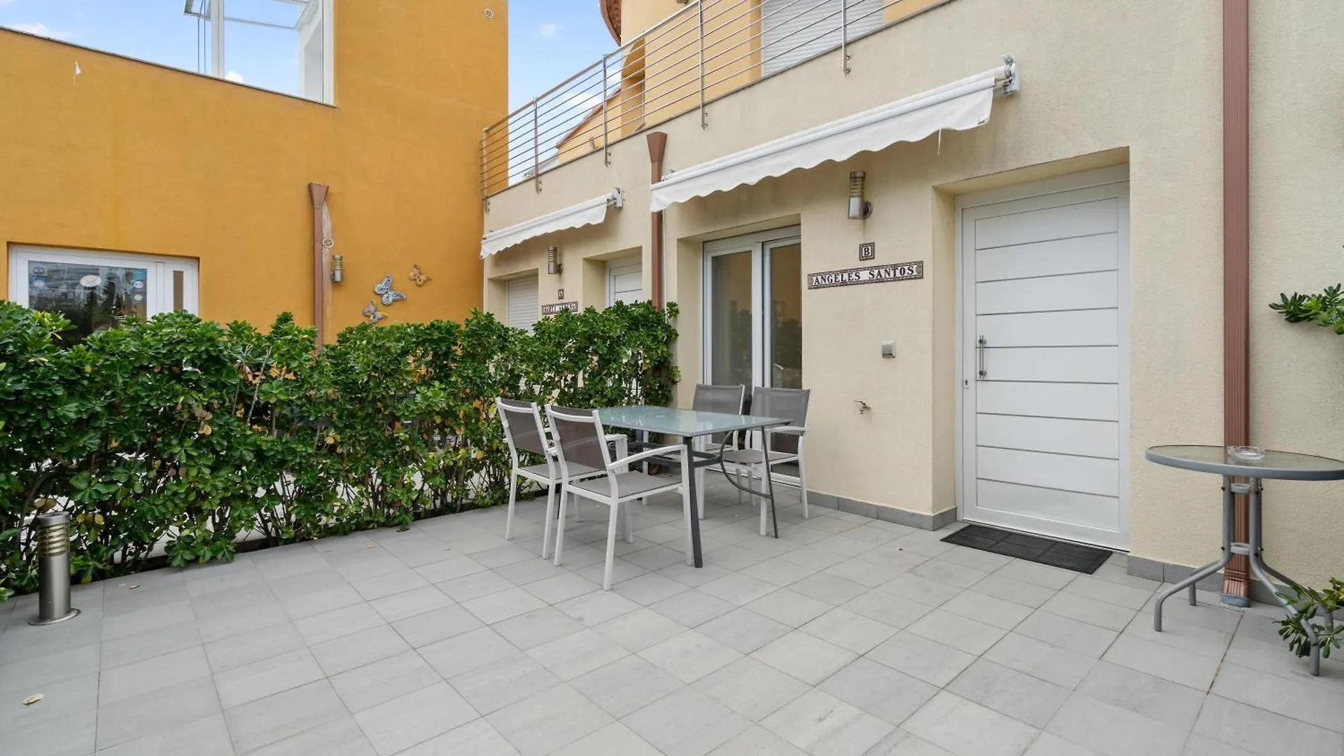 La Vida Sin Limites Emp Apartman Empuriabrava