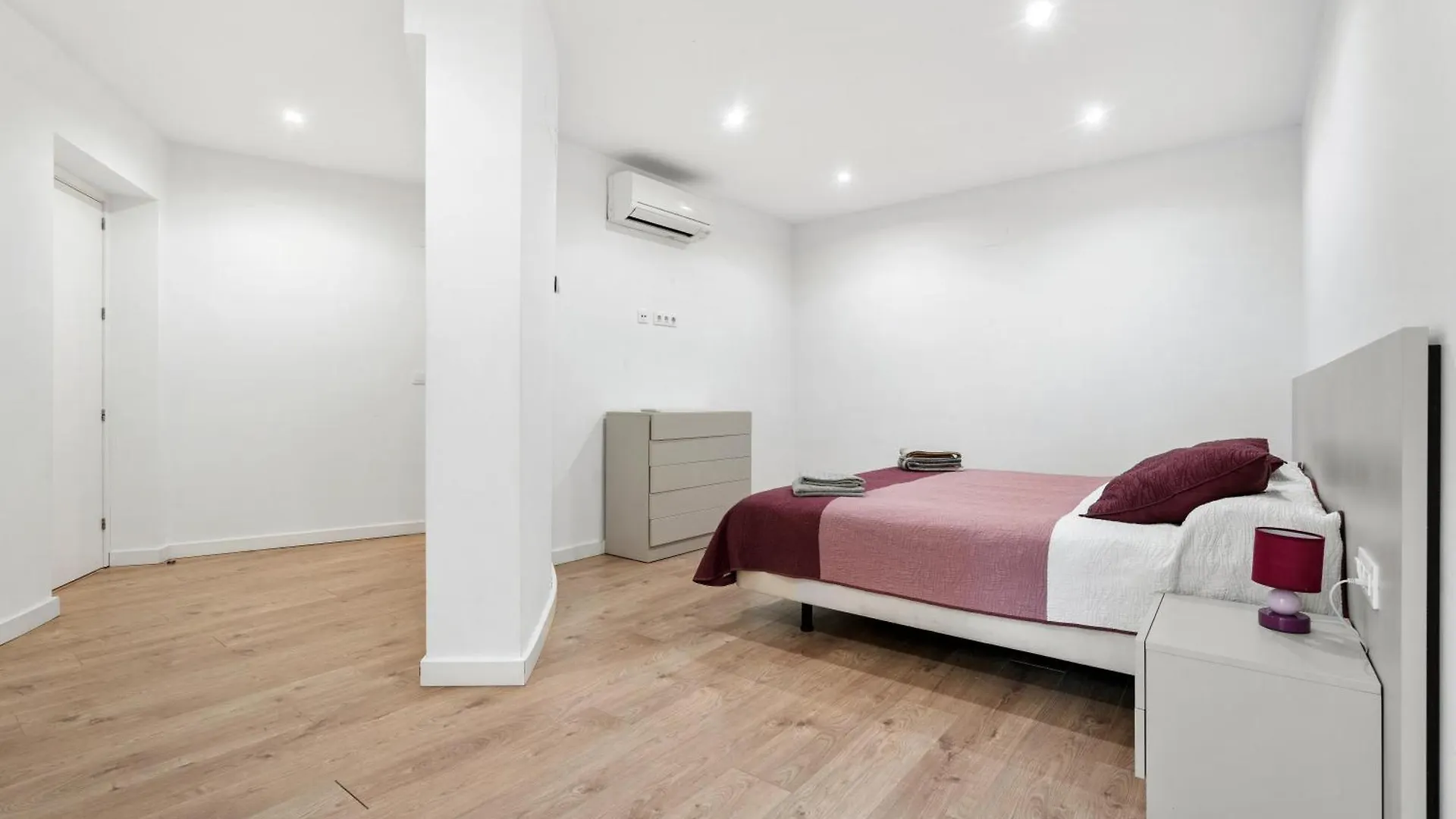 La Vida Sin Limites Emp Apartman Empuriabrava 0*,  Spanyolország